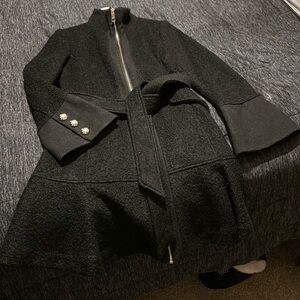 Guess Coat, Size S/CH, Black
